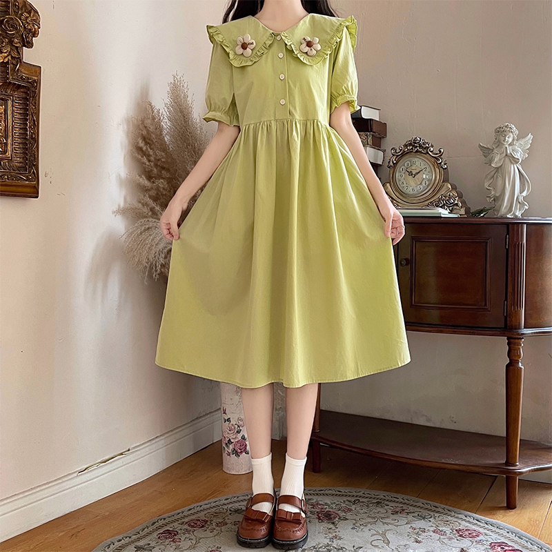 Academy Style Petite Dress with Doll Collar and Puff Sleeves