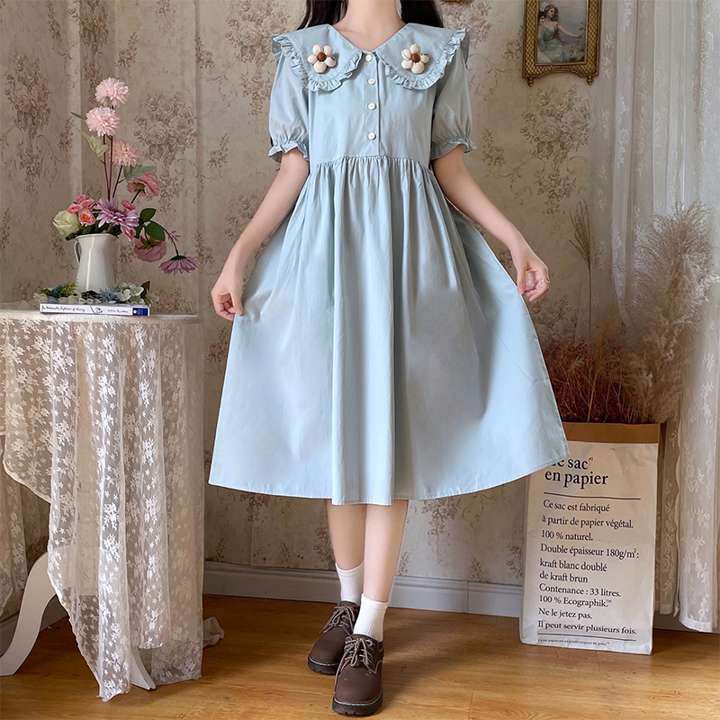 Academy Style Petite Dress with Doll Collar and Puff Sleeves - Image 4