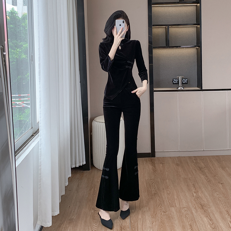 Improved Qipao Top and Flared Pants Two-Piece Set with Gold Velvet Slimming Split Design 9636 - Image 2
