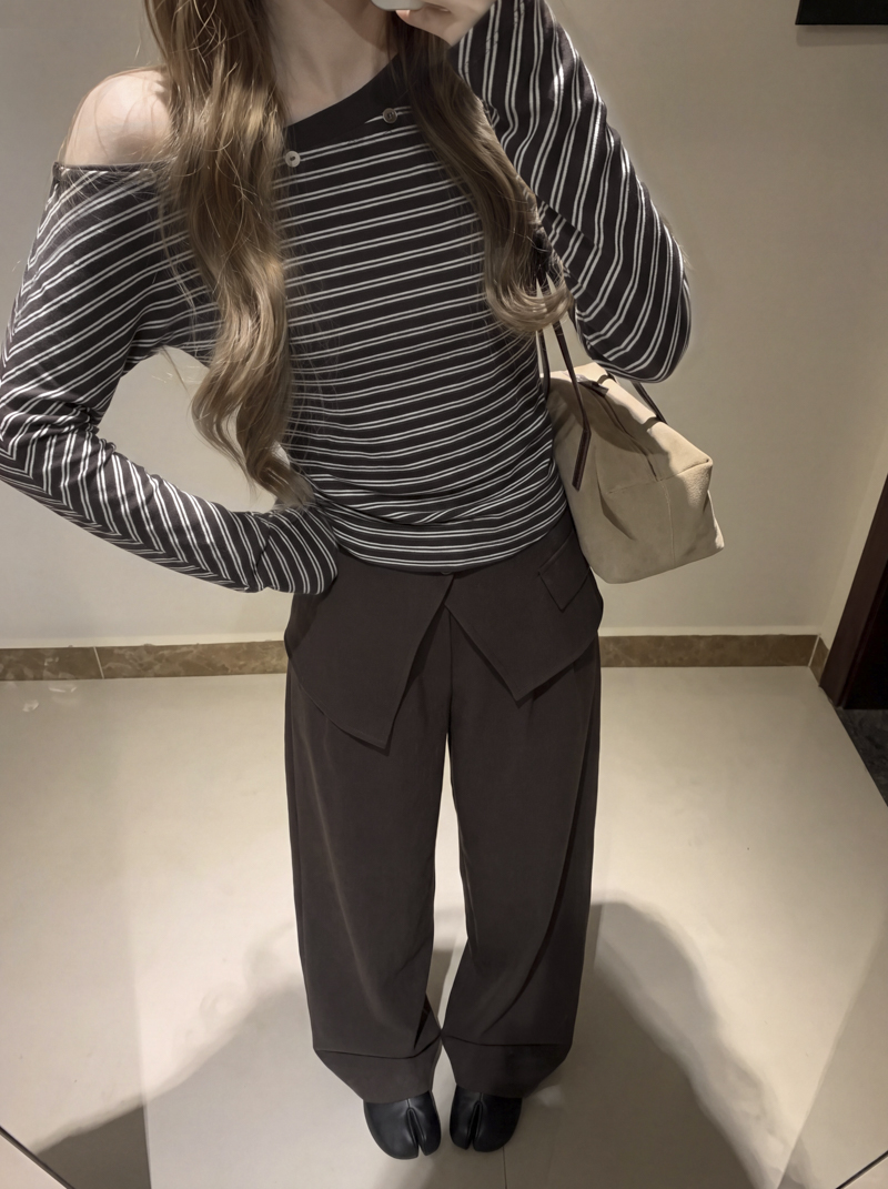 Women's Off-Shoulder Striped Ruched Waist Long Sleeve Top 2026 Fall - Image 4