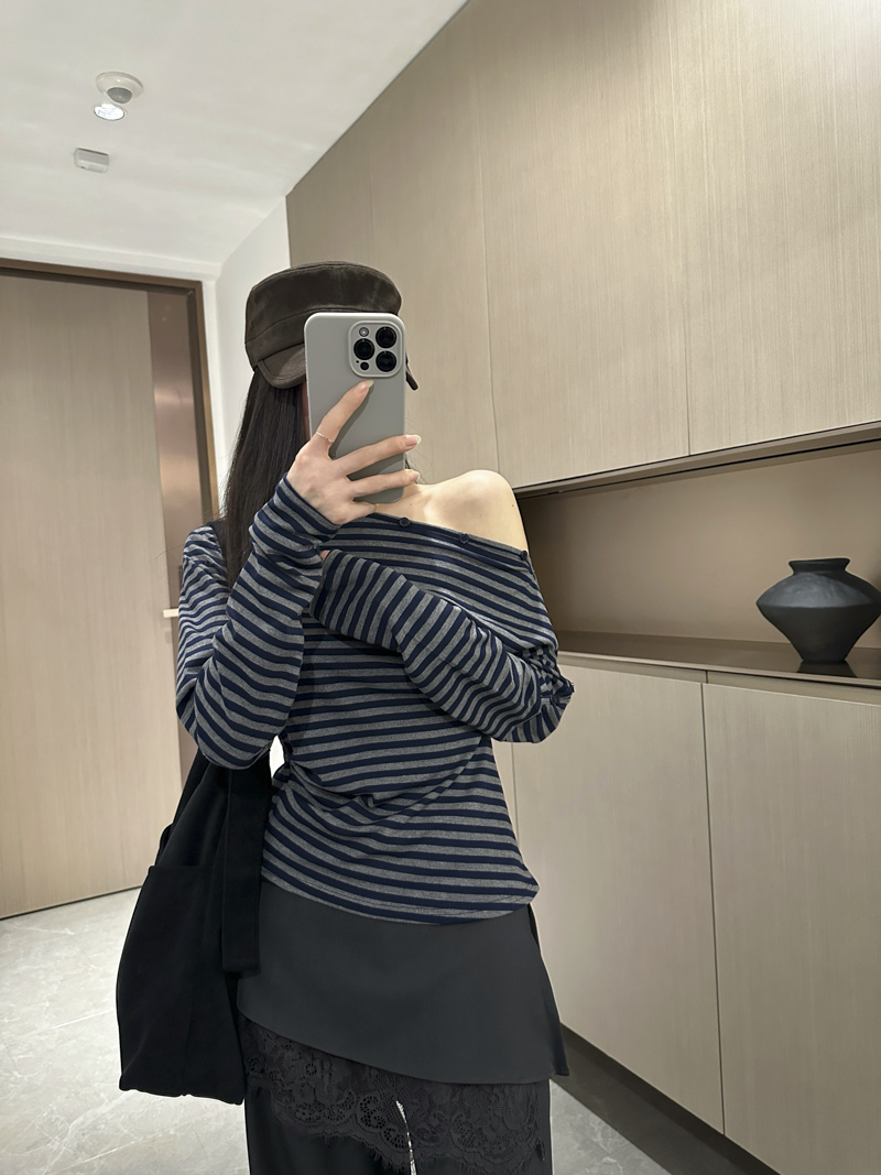 Women's Striped One-Shoulder Long Sleeve T-Shirt with Button Detail and Ruched Waist 2026 Fall - Image 4