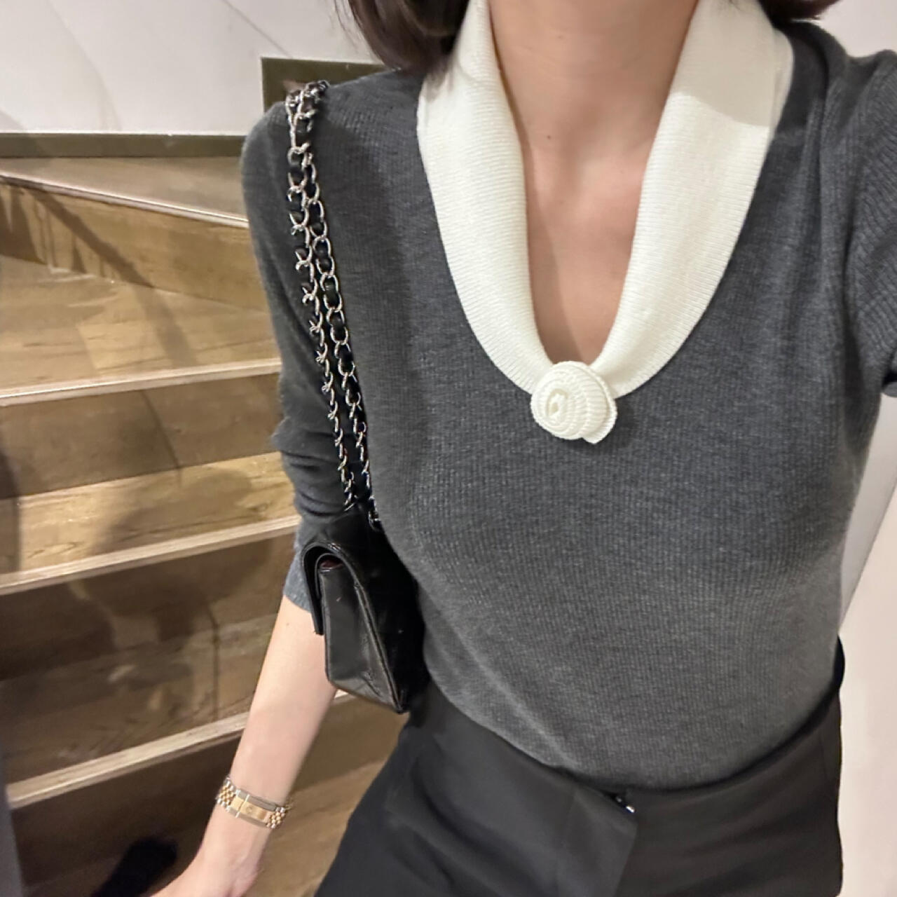 Women's Knit Sweater Long Sleeve Round Neck Slimming Fall Winter Top - Image 3